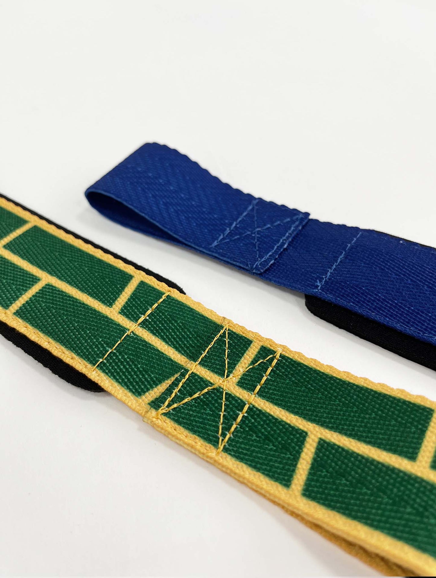 Anime lifting straps inspired by Suguru Geto from Jujutsu Kaisen. Anime jjk lifting gear for the gym. Details
