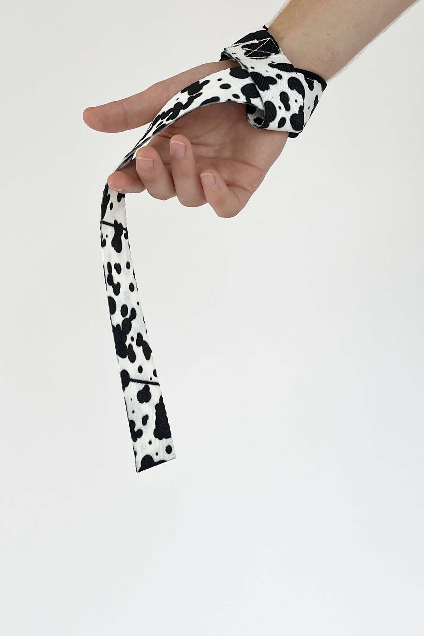 Anime lifting straps inspired by Nanami Kento from Jujutsu Kaisen. Anime jjk lifting gear for the gym