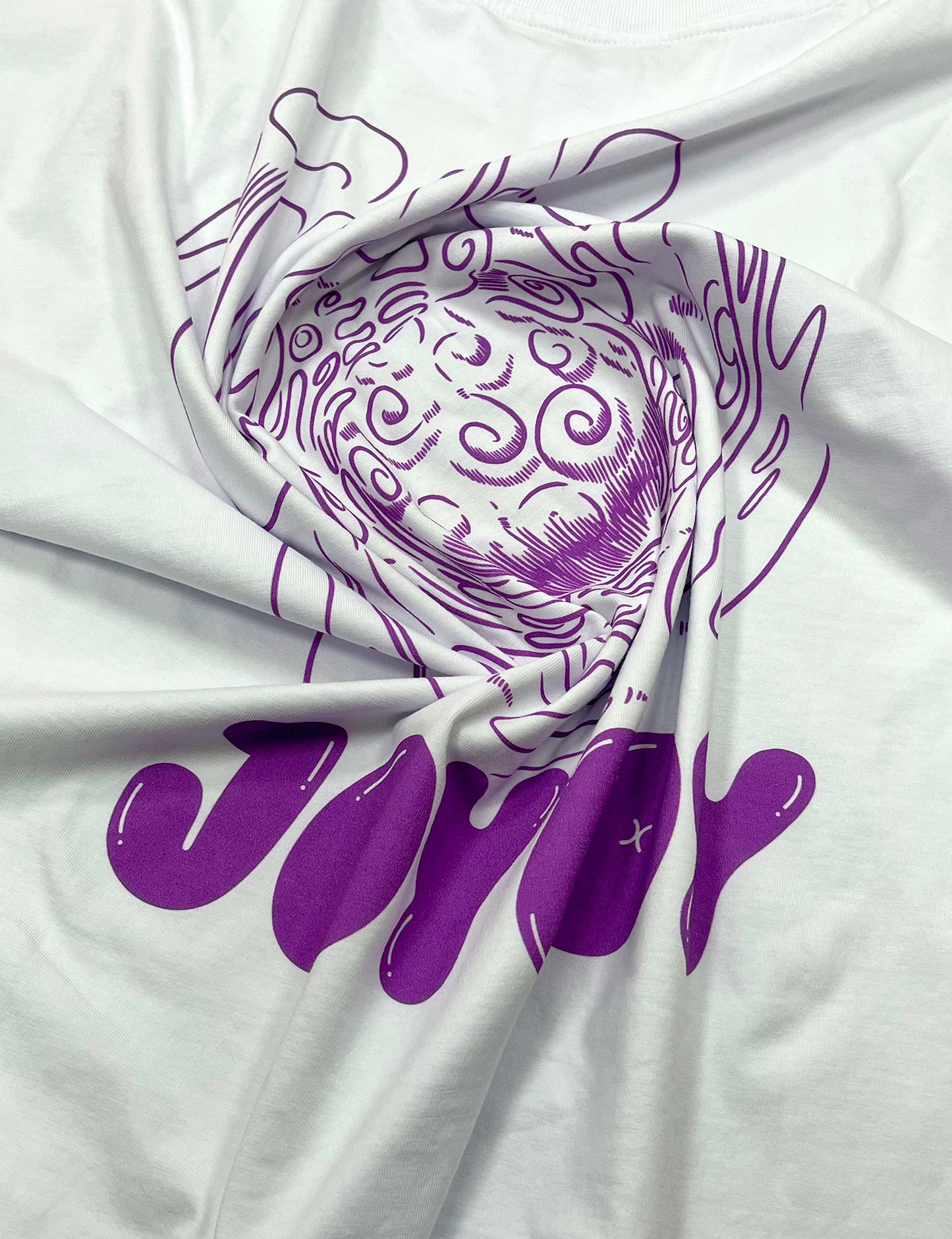 An oversized tshirt inspired by Luffy from One Piece. Anime Pump Cover for the gym with Joyboy text and nika fruit