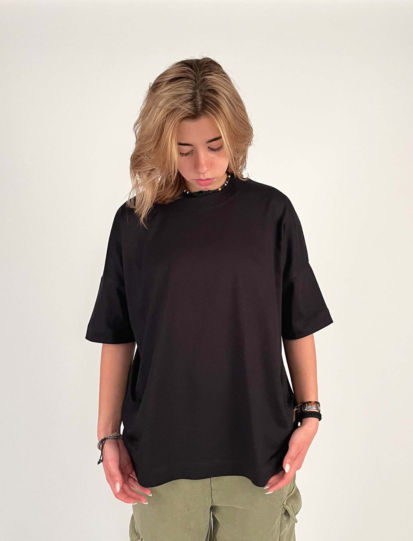 An oversized tshirt inspired by Mayuri from Bleach. Anime Pump Cover for the gym with Small as F text and Mayuri from Bleach. Female model front design