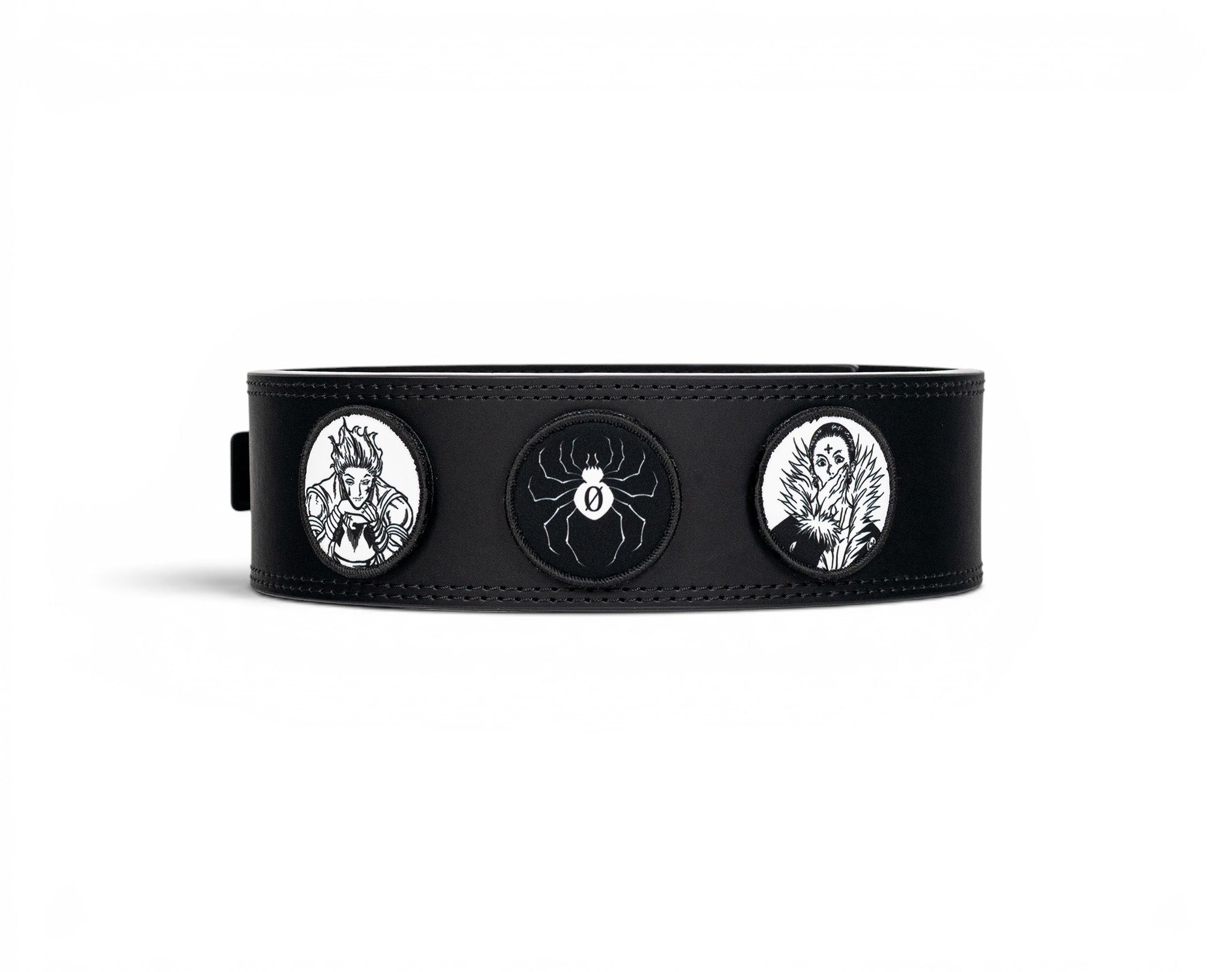 An anime powerlifting belt, 13mm thick and 4 inch wide. Featuring 4 embroidery patches inspired by the Phantom Troupe. First patch is Hisoka, second is the Troupe spider, third is featuring Chrollo and the fourth is a Yunak's Lifting Club patch. The photo is frontal view of the belt.