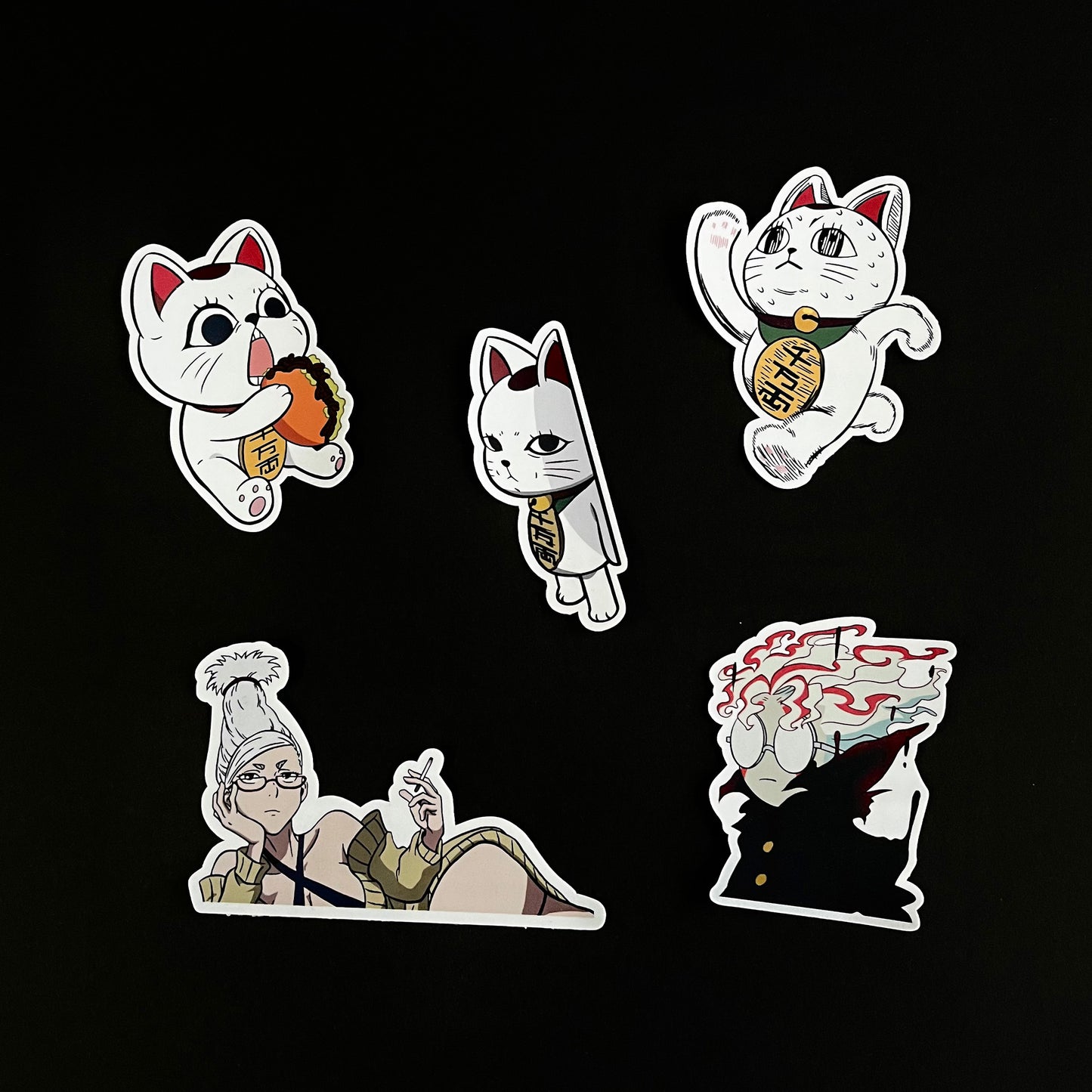 A bundle of vinyl glossy stickers inspired by Dandadan. Featuring Turbo Granny, Seiko Ayase and Okarun. Bundle contains 5 stickers