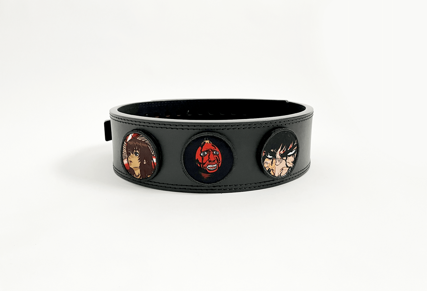 An anime powerlifting belt, 13mm thick and 4 inch wide. Featuring 4 embroidery patches inspired by Berserk. First patch is Casca, second is behelit, third is featuring Guts. The photo is back view of the belt.