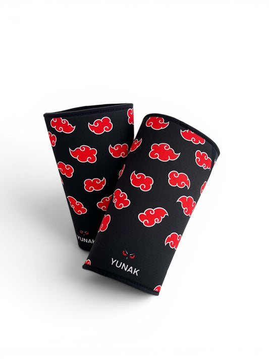 7mm thick knee sleeves inspired by Akatsuki from Naruto. Anime knee sleeves for the gym with Akatsuki anime design for weightlifting