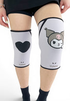 7mm thick knee sleeves inspired by Kuromi from Sanrio. Anime knee sleeves for the gym with Hello Kitty anime design for weightlifting
