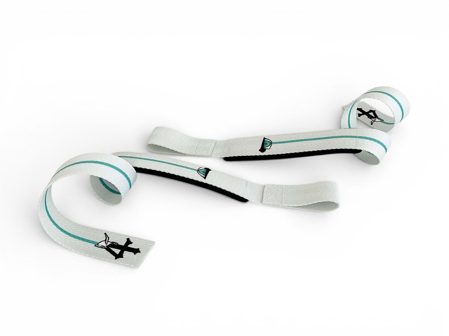 Anime lifting straps inspired by Ulquiorra 4th Espada from Bleach. Anime lifting gear for the gym