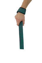 Anime lifting straps inspired by Tanjiro from Demon Slayer. Anime lifting gear for the gym