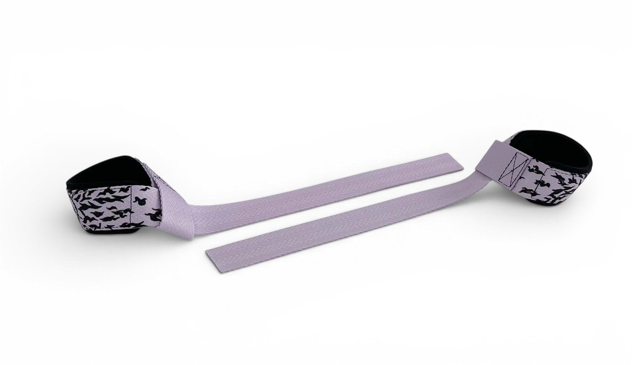 Anime lifting straps inspired by Sasuke from Naruto. Anime lifting gear for the gym