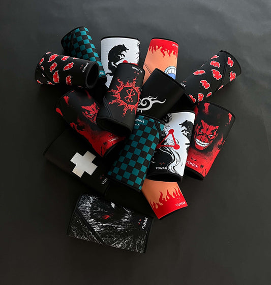 A mystery bundle containing one random pair of knee sleeves with anime inspired design. Picture shows a number of the anime knee sleeves that can be inside the package